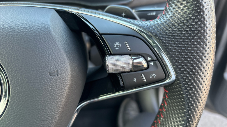 Skoda Octavia 1.4 TSI iV vRS 5dr DSG Estate